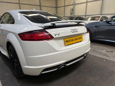 Audi TT 2.0 TFSI S line S Tronic Euro 6 (s/s) 3dr 37