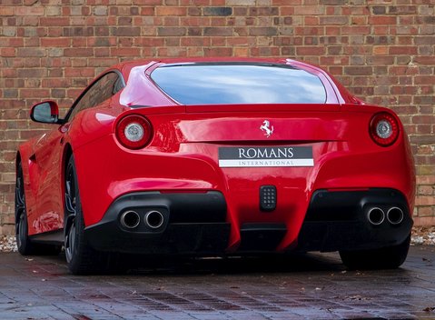 Ferrari F12 Berlinetta 3