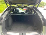 Land Rover Range Rover Velar 3.0 Range Rover Velar R-Dynamic HSE D300 Auto 4WD 5dr 47
