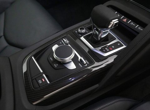 Audi R8 V10 Performance Carbon Black 15