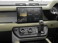 Land Rover Defender 3.0 D250 MHEV X-Dynamic HSE SUV 3dr Diesel Auto 4WD Euro 6 (s/s) (250 ps) 14