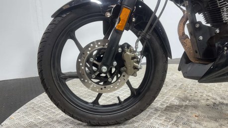 Lexmoto Isca 2023 4K NEW MOT SERVICED IDEAL FIRST BIKE LEARNER BIKE 125CC 18