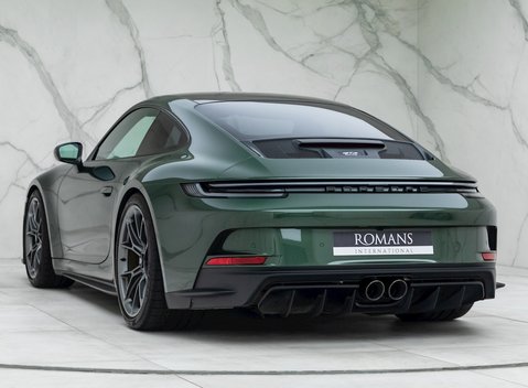 Porsche 911 (992) GT3 Touring 3