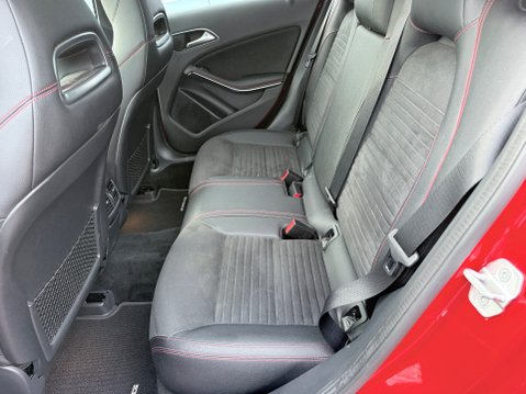 Mercedes-Benz A Class A 180 D AMG LINE PREMIUM PLUS 12