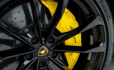 Lamborghini Urus S 27