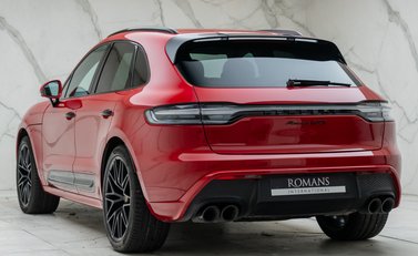 Porsche Macan GTS 10