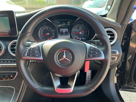 Mercedes-Benz C Class C 220 D 4MATIC AMG LINE 17