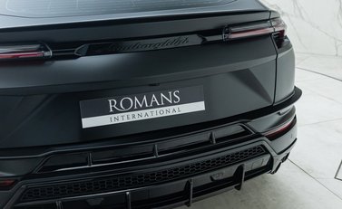 Lamborghini Urus S 32