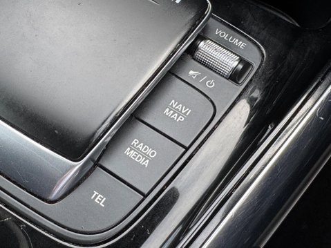Mercedes-Benz B Class 1.3 B200 AMG Line (Executive) 7G-DCT Euro 6 (s/s) 5dr 38