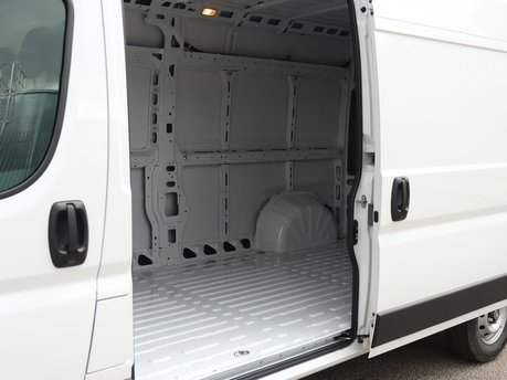Vauxhall Movano 3500 L3H2 2.2 Turbo D 140 Prime 6