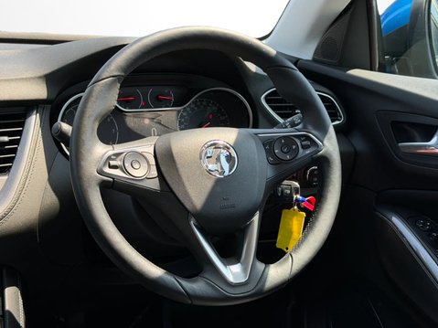 Vauxhall Grandland X 1.2 Turbo Elite Nav 5dr 17