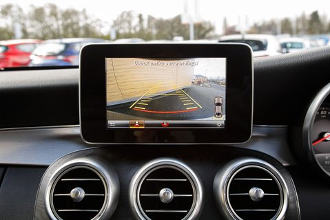 Mercedes-Benz C Class C 200 AMG LINE PREMIUM 40