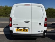 Citroen Berlingo 950 Enterprise XL 102 ps BlueHdi Panel Van 14
