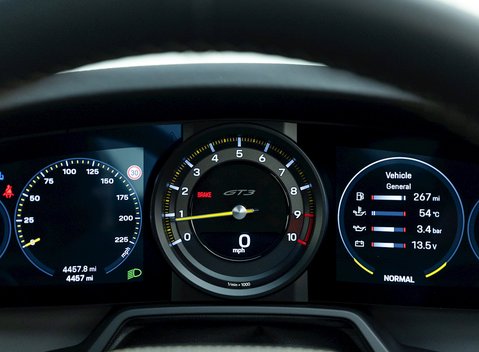 Porsche 911 (992) GT3 14