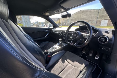 Audi TT 1.8 TT S Line TFSI 3dr 28
