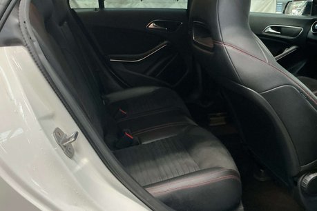 Mercedes-Benz CLA Class 2.1 CLA220d AMG Line Night Edition Shooting Brake 5dr Diesel 7G-DCT Euro 6  11