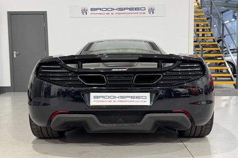 McLaren MP4-12C V8 8
