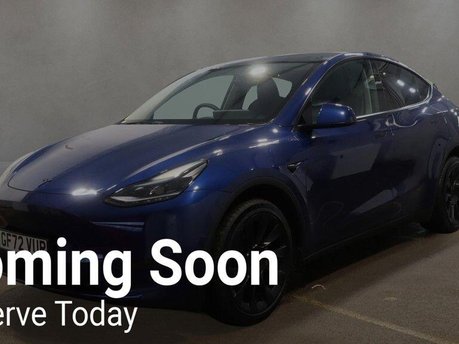 Tesla Model Y LONG RANGE AWD