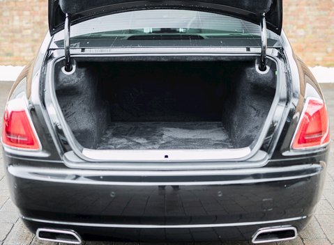 Rolls-Royce Ghost 37