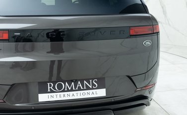 Land Rover Range Rover Sport D350 Autobiography 25
