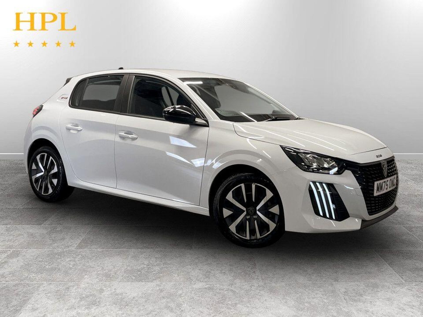 Peugeot 208 listing photo