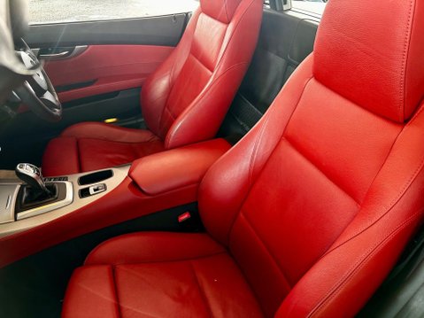 BMW Z4 2.0 20i M Sport Auto sDrive Euro 5 2dr 33