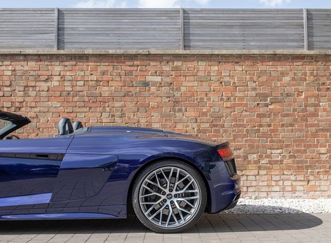 Audi R8 V10 Spyder 27
