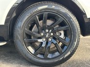 Land Rover Discovery SD6 36 Commercial HSE 32