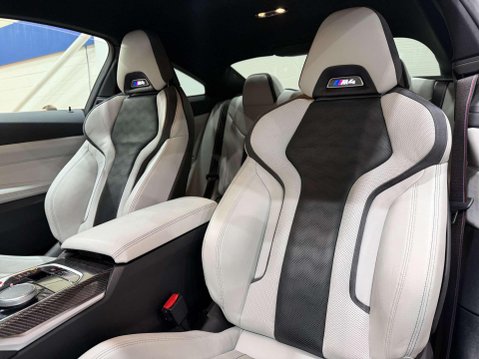 BMW M4 3.0 BiTurbo Competition Coupe 2dr Petrol Steptronic Euro 6 (s/s) (510 ps) 17