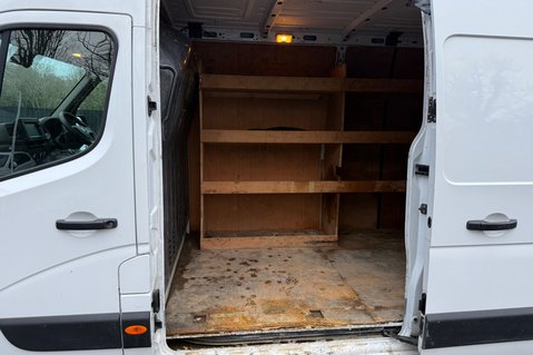 Renault Master 35 L3H3 LONG WHEEL BASE - REVERSE CAMERA - NEW MOT - FULL SERVICE HISTORY 35