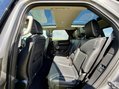 Land Rover Discovery SDV6 HSE 24