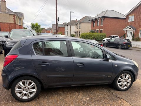 Vauxhall Corsa 1.4i 16v Design 5dr (a/c) 9