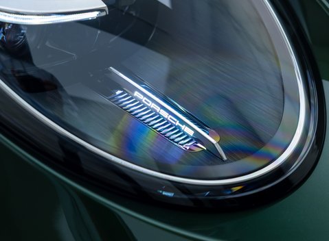 Porsche 911 GT3 TOURING (992.2) 33