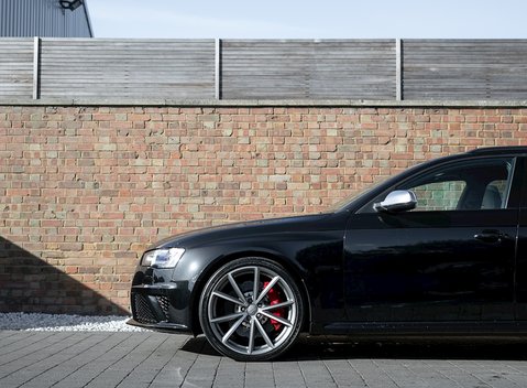 Audi RS4 Avant 24