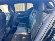 Volvo XC40 2.0 T4 R-DESIGN AWD AUTOMATIC 16