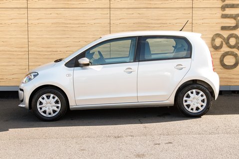 Volkswagen Up MOVE UP 13
