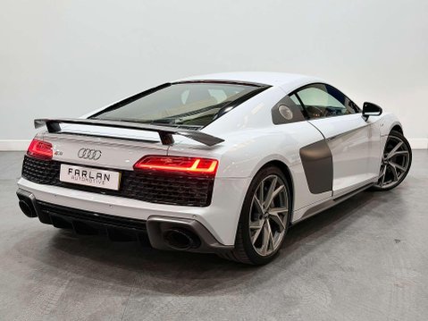 Audi R8 5.2 FSI V10 Performance Coupe 2dr Petrol S Tronic quattro Euro 6 (s/s) (620 19