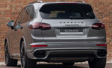 Porsche Cayenne GTS 3