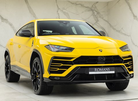 Lamborghini Urus 1