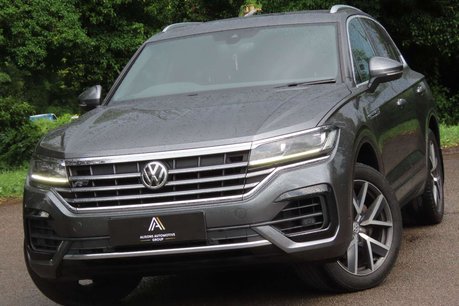 Volkswagen Touareg 3.0 TDI V6 R-Line Tiptronic 4Motion Euro 6 (s/s) 5dr 2