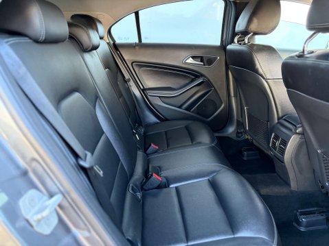 Mercedes-Benz A Class 1.6 A 180 Sport 5dr 17
