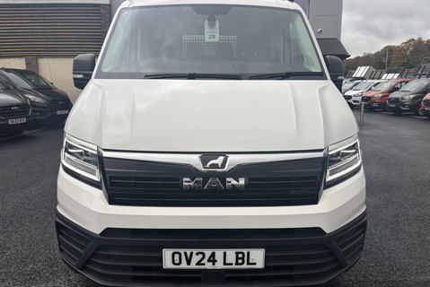 MAN TGE 3.180 DSG 4Motion Crew Cab Tipper - Air Con / LED Headlights 10