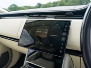 Land Rover Range Rover D350 Autobiography 16