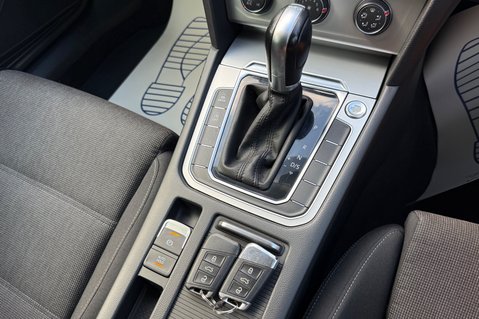 Volkswagen Passat SE BUSINESS TDI BMT DSG - £35 ROAD TAX -ULEZ READY -ADAPTIVE CRUISE CONTROL 10