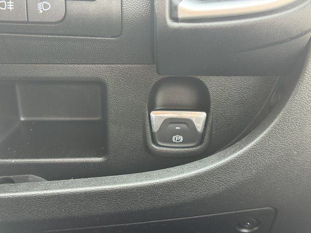 Vauxhall Movano MWB L2H2 Medium Roof Prime Air Con Ply Lined Sensors EURO 6 23