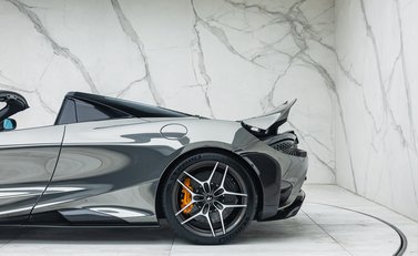 McLaren 765LT Spider 42
