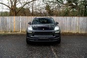 Porsche Macan S PDK. PANO ROOF. BOSE SOUND SYSTEM. HEATED FRONT SEATS. REVERSING CAMERA. 4