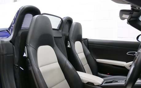 Porsche 718 Boxster PDK - Sports Exhaust, PDLS, Rev Camera and More 49