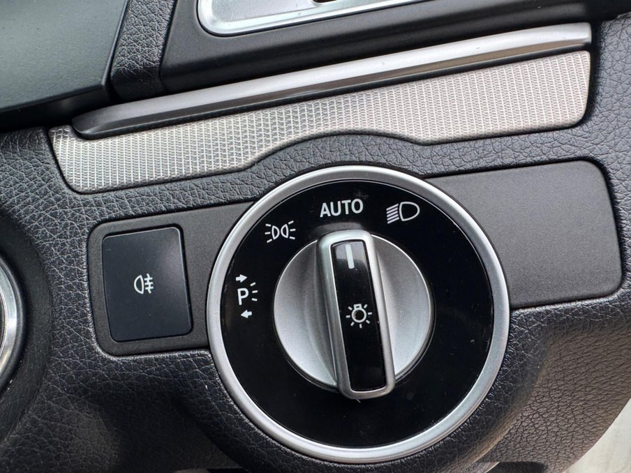 2014 Mercedes-Benz E Class — image 38