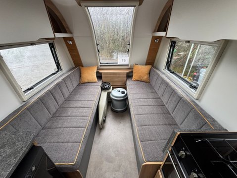 Bailey Discovery D4-2 AWAITING PREPARATION 7